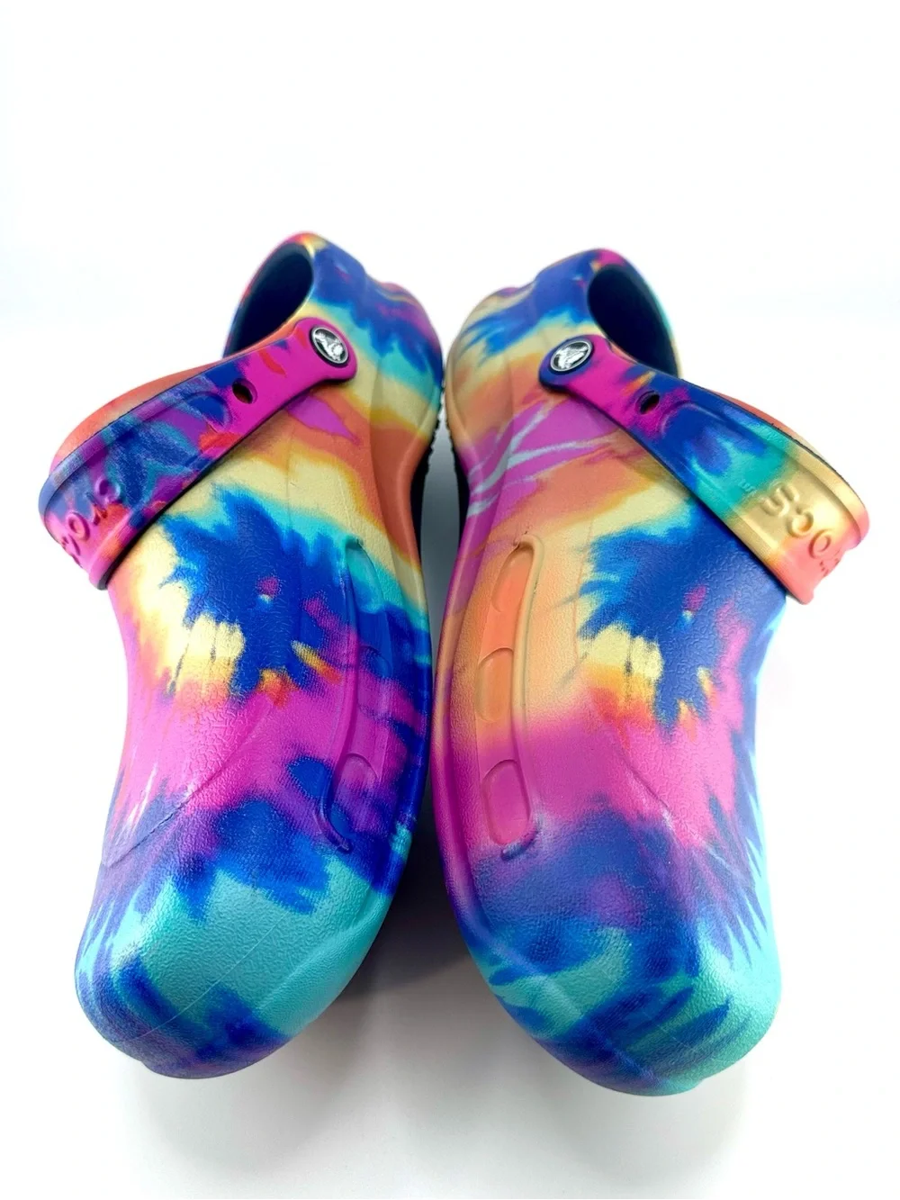 Crocs Unisex Bistro Graphic Tie Dye Slip Resistant Work Clogs Size M12